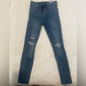 26 2S Abercrombie High Rise Jean Legging